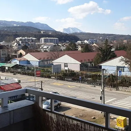Spectacular In Skopje, Mall Area 아파트