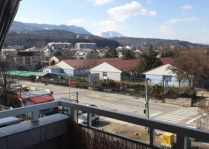 Spectacular In Skopje, Mall Area Appartement